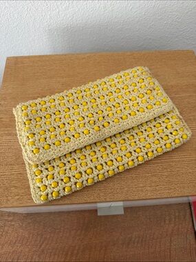 Vintage 70s Crochet Yellow Beaded Clutch